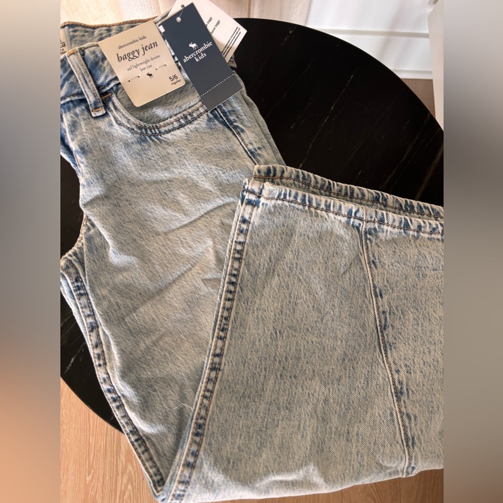 Abercrombie & Fitch Light Blue Baggy Jeans